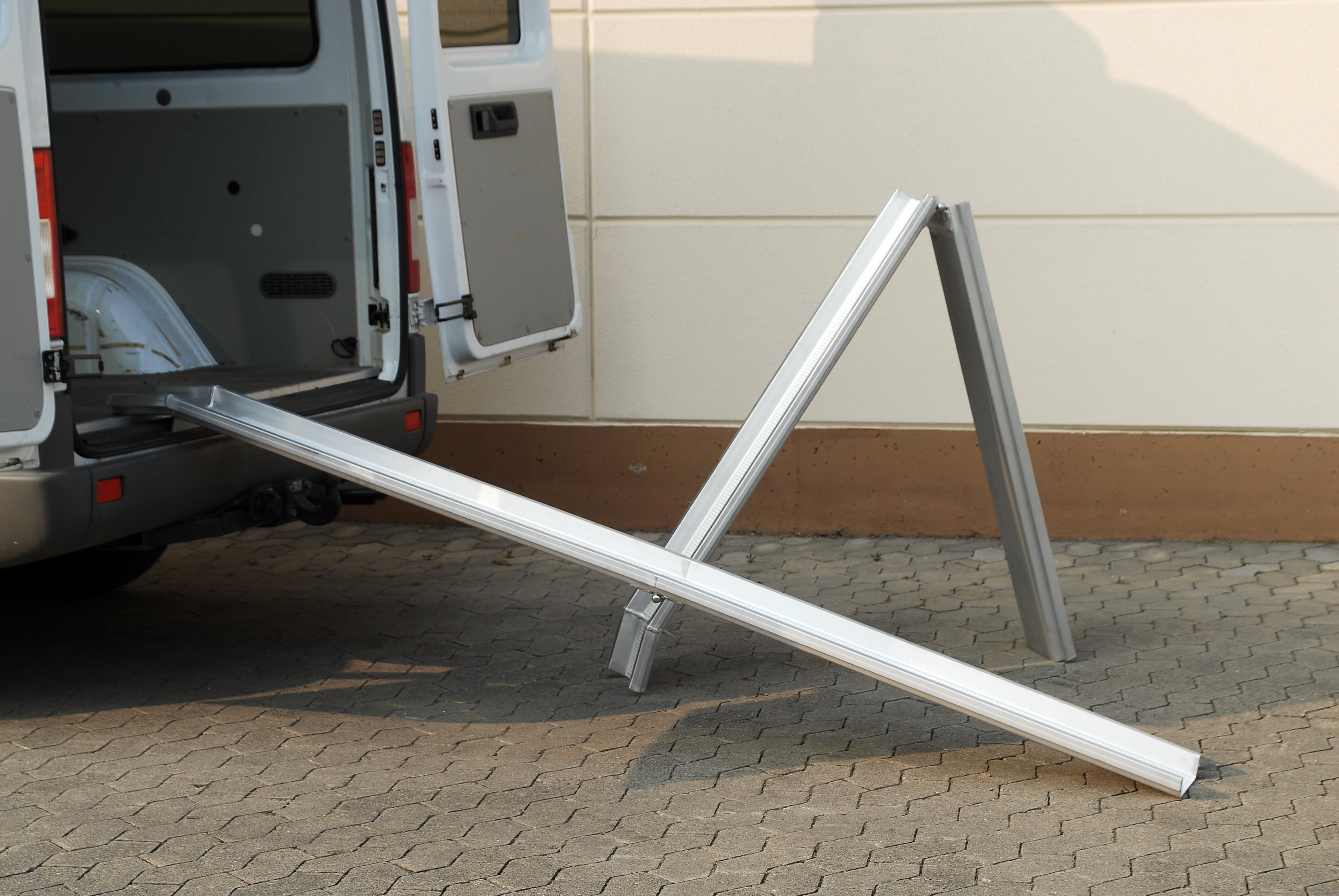 Faltbare Aluminium-Verladeschiene ABS bis 700 kg – Ansicht 2
