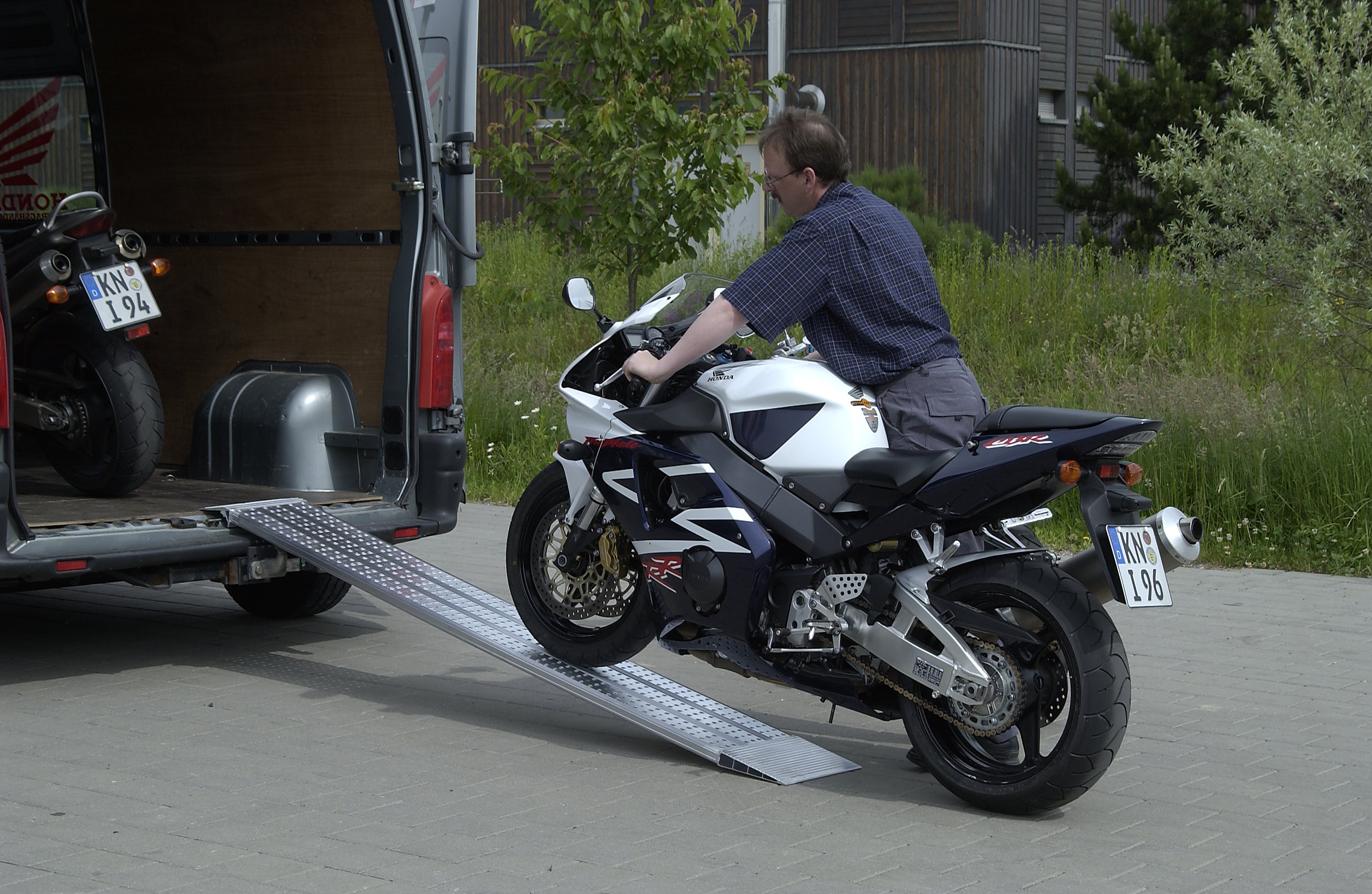 Aluminium-Verladeschiene AOS bis 2.300 kg – Ansicht 3